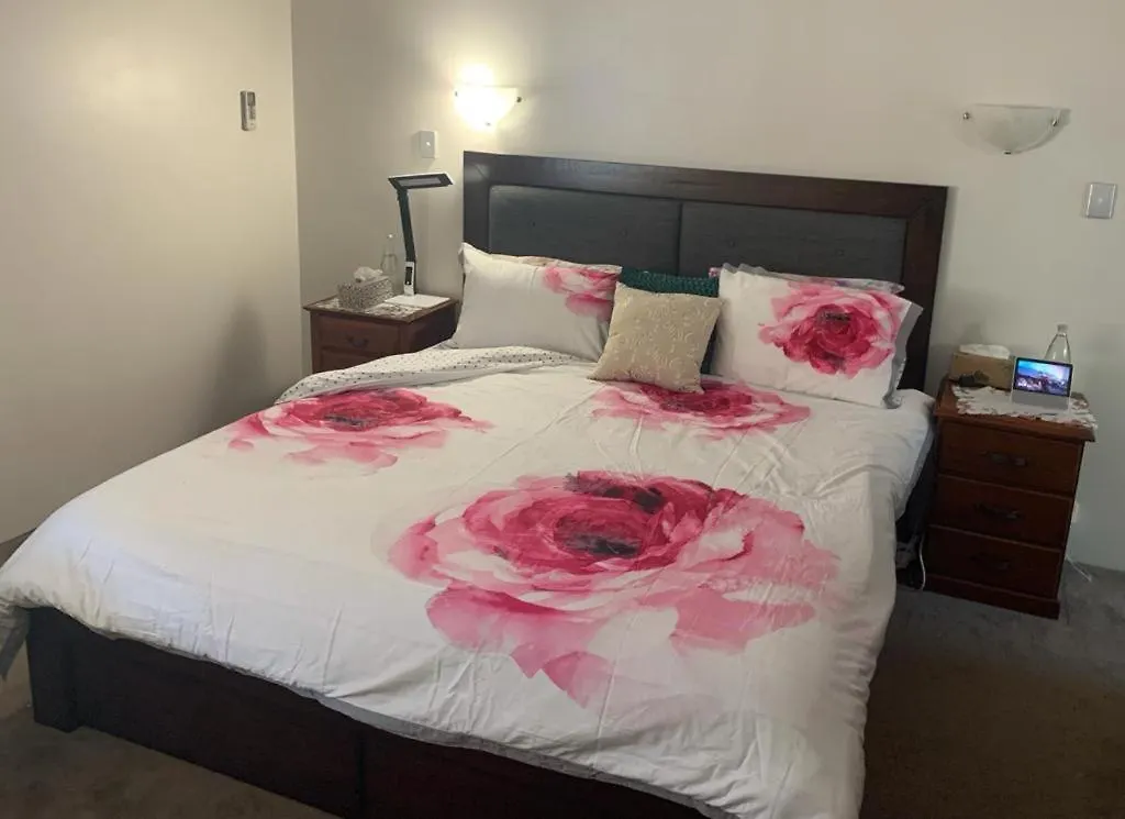 Joondalup Guest Home Perth Bed & Breakfast