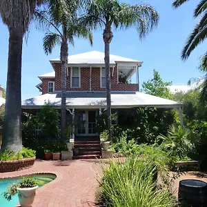 Bed & Breakfast Lakeside, Perth